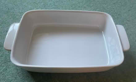 Photo of free M&S large white ceramic roaster (North Shields NE29) #1