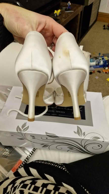Photo of free Bridal Shoe size 6 (Bay Horse) #2