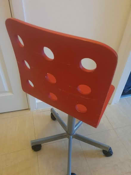 Photo of free Red ikea swivel chair (Amersham HP7) #2