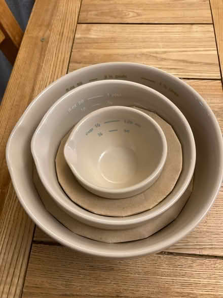 Photo of free Jamie Oliver Nested Bowls (Fareham PO16) #3