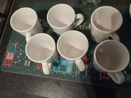 Photo of free 6 white cups (RG6) #1
