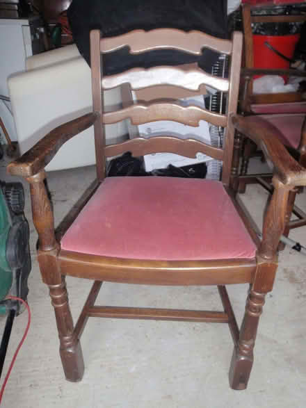 Photo of free drop leaf table and six chairs (Seaton Sluice NE26) #1