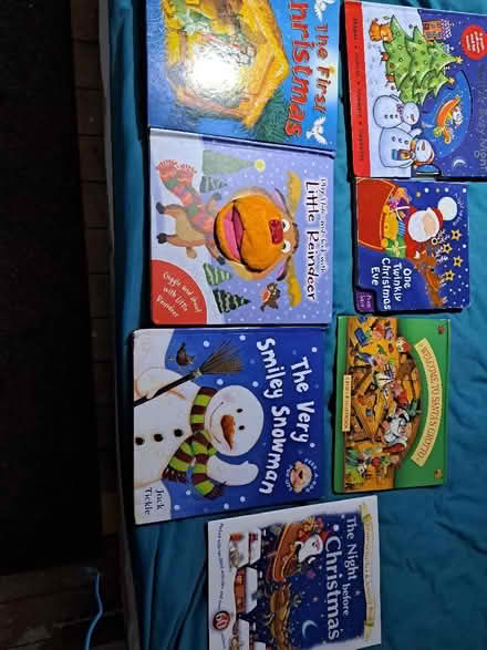 Photo of free lovely children's christmas books (Kendal LA9) #1