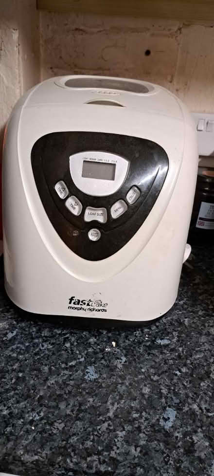 Photo of free Bread maker, needs new pan (SE9 New Eltham) #1