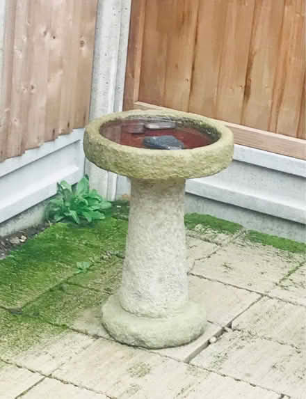 Photo of free Bird Bath (Greenford UB6) #1