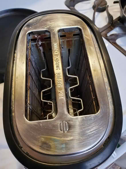 Photo of free 2 slice toaster (NE Carlisle and Indian School) #2