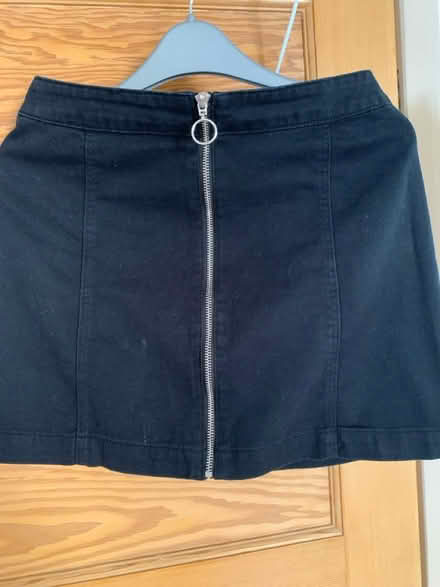 Photo of free Skirt (TW2) #1