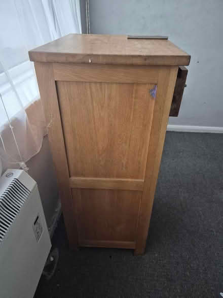Photo of free Chest of drawers (Broxbourne (EN10)) #2