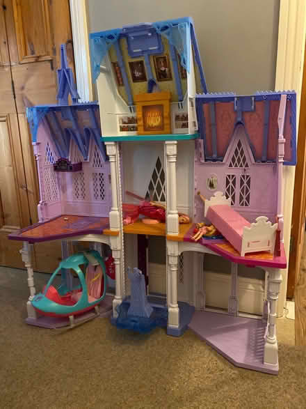 Photo of free Frozen childrens castle (Woburn Sands MK17) #1