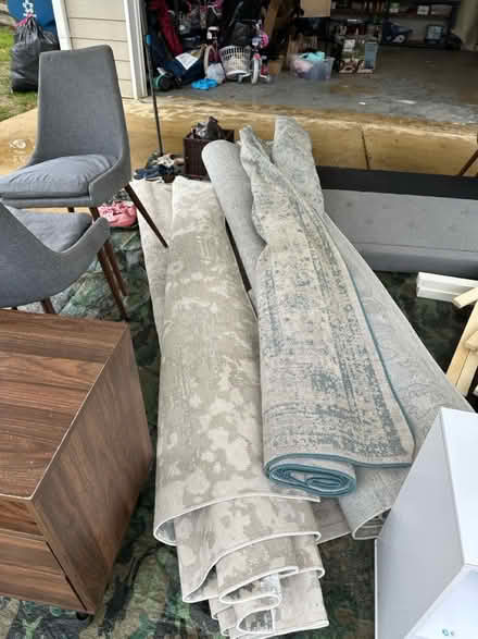Photo of free Beds, chairs, shoes, juicer (NW Vienna, VA) #2