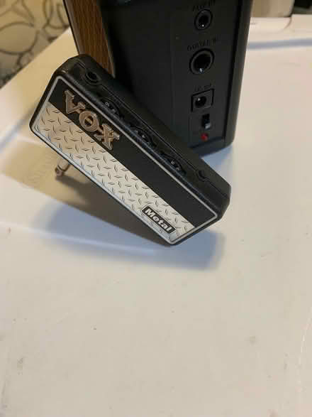 Photo of free Vox metal headphone amp (Downtown Toronto) #1