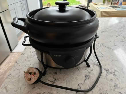 Photo of free Black crockpot slow cooker (Maryland/Stratford E15) #1