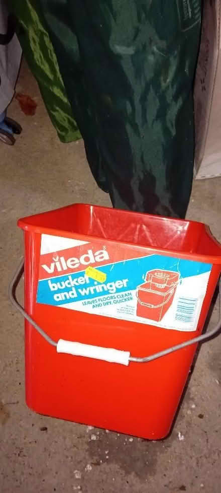 Photo of free Mops And Bucket (TN23) #3