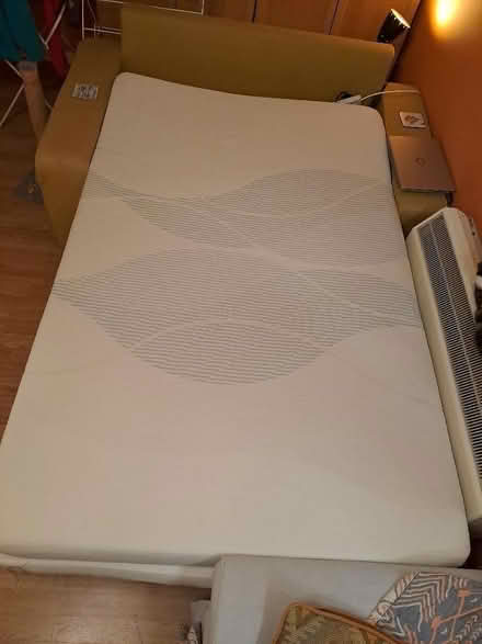 Photo of free Small double mattress (Isleworth TW7) #2
