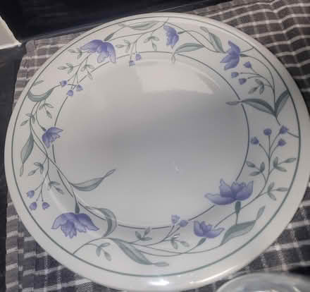 Photo of free 6 piece dinner set (Fareham PO15) #1