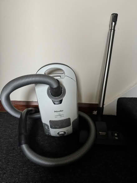 Photo of free Miele Vacuum Cleaner (TW2 Twickenham) #1
