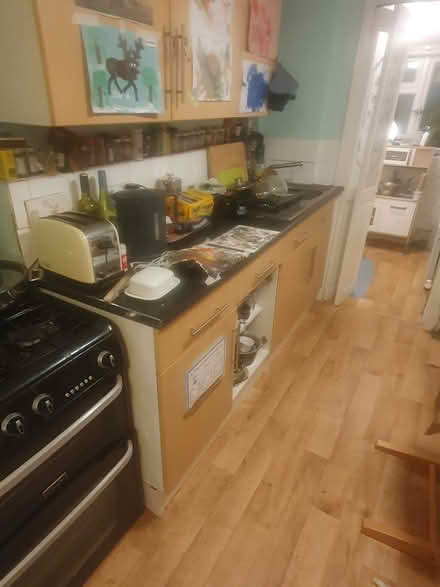 Photo of free Run of kitchen units (N16) #1
