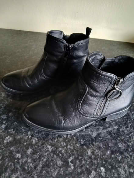 Photo of free Ankle boots (Belper DE56) #2