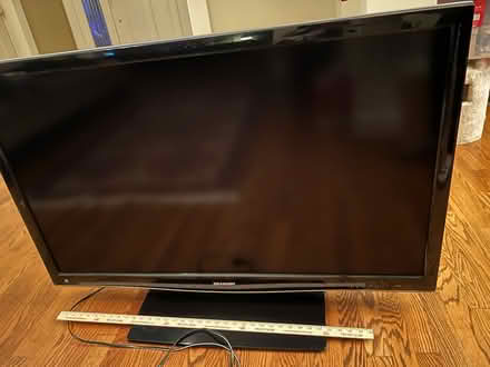 Photo of free 46 inch Sharp Flat screen TV (Cherrydale North Arlington VA) #1