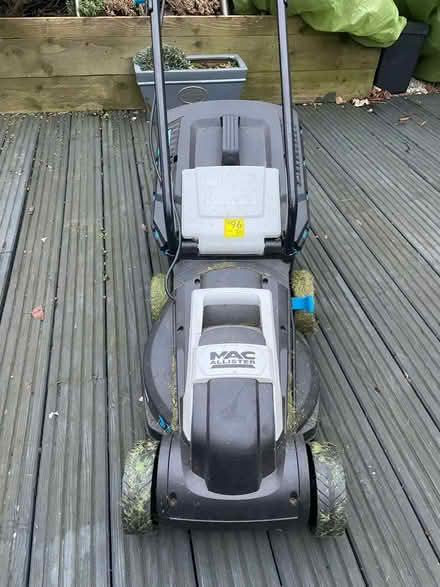 Photo of free Working electric lawnmower (Orpington BR6) #3