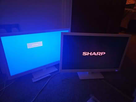 Photo of free White 24" tv no remotes (Emsworth PO10) #1