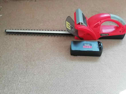 Photo of free 24V Battery Powered Hedge Trimmer (Copdock Village IP8) #1