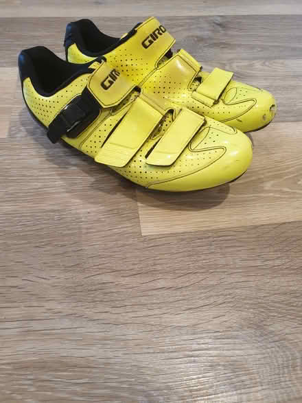 Photo of free Giro Road Shoes with Shimano Cleats (Prestwood HP16) #3