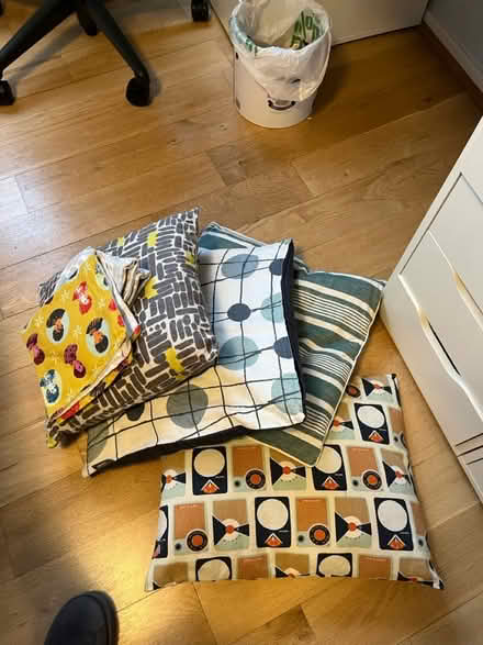 Photo of free 4cushions +2 covers (Sydenham SE26) #1