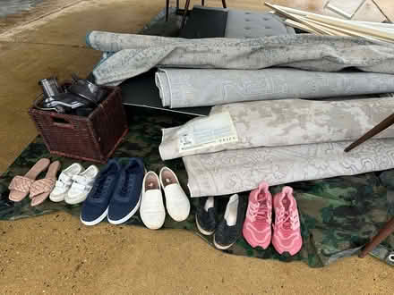 Photo of free Beds, chairs, shoes, juicer (NW Vienna, VA) #1