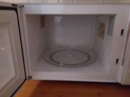 Photo of free Microwave (Sands, High Wycombe, HP12) #2