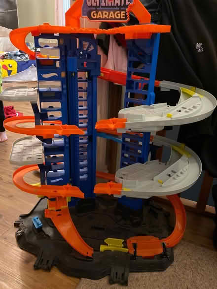 Photo of free Hot wheels ultimate garage (Woburn Sands MK17) #2