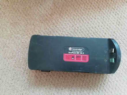 Photo of free 24V Battery Powered Hedge Trimmer (Copdock Village IP8) #3