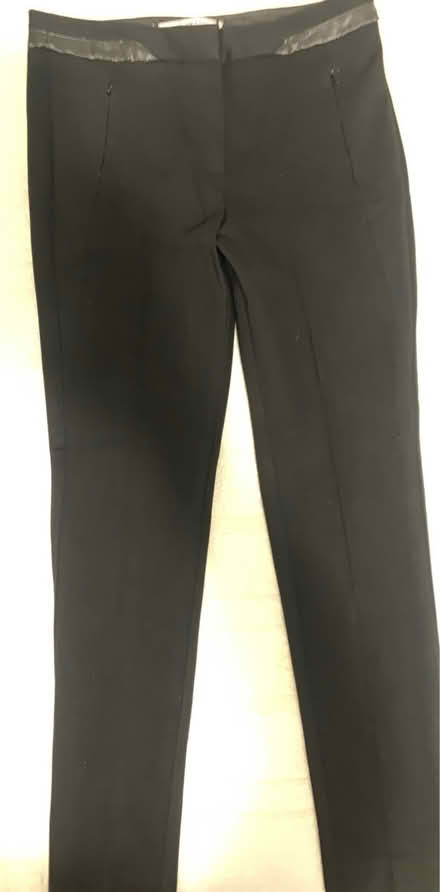Photo of free Trousers women (TW2) #3