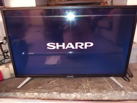 Photo of free sharp lcd 32" tv (Bruntsfield EH10) #1