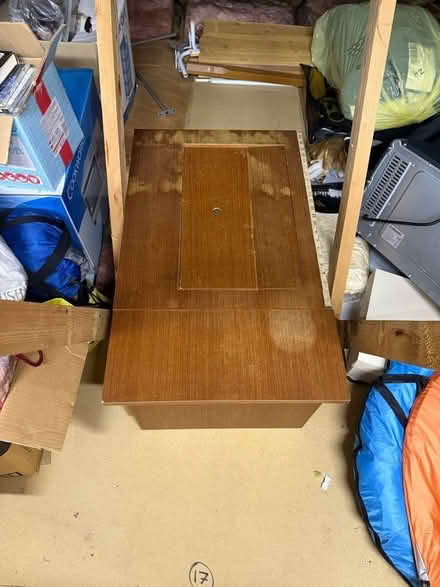 Photo of free Singer sewing machine cabinet see description (GU11) #1