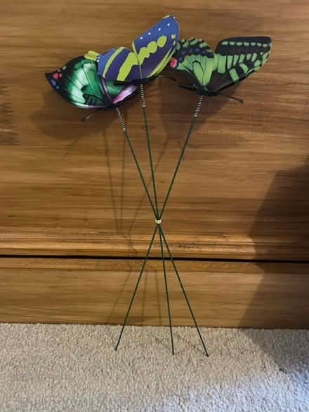 Photo of free Butterfly plant decoration (GL50) #1