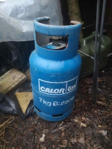 Photo of free Gas bottles (Gerrards Cross SL98TD) #4