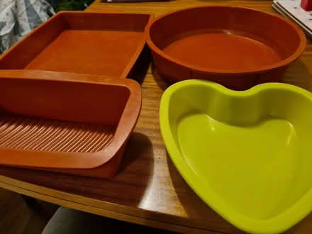 Photo of free Silicone baking tins (Bradley Stoke BS32) #1