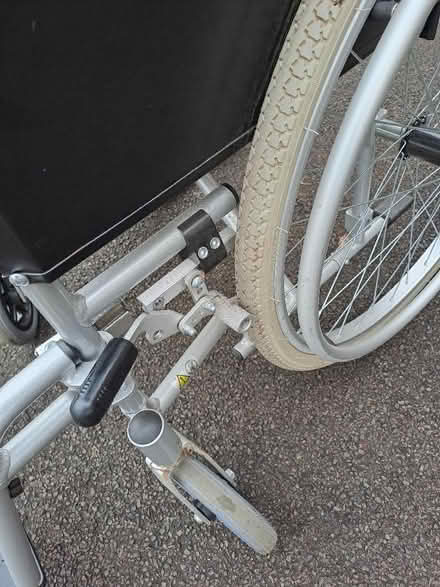 Photo of free Lightweight self propel wheelchair (Isleworth TW7) #4