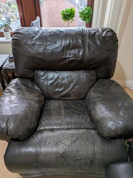 Photo of free 3 seater recliner & single recliner (PA1) #3