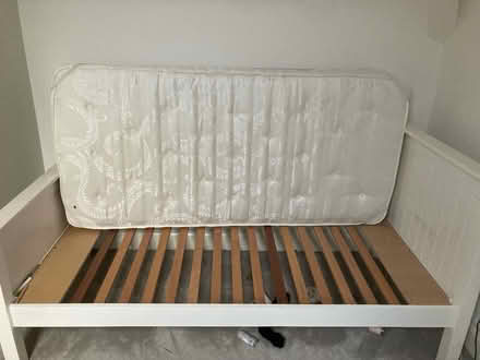Photo of free single bed (Harrogate HG1) #3