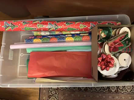 Photo of free Wrapping paper, ribbon, and tissue (Kensington) #1