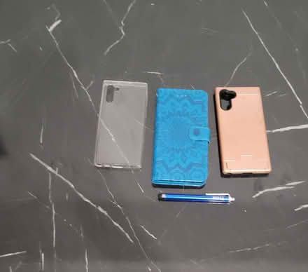 Photo of free 3 samsung galaxy note 10 phone cases and stylus (Dunstable LU5) #1