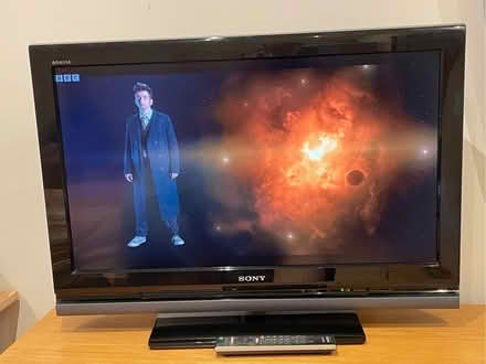 Photo of free Sony 32’’ TV + Dongle For Casting (CT4) #1