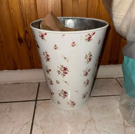 Photo of free Flower Plant Pot (TW14) #1
