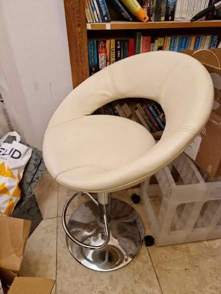 Photo of free Bar stool (Shoreham-by-Sea BN43) #1