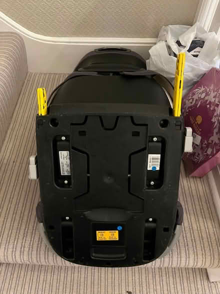 Photo of free Child’s car seat (Southfields SW18) #3
