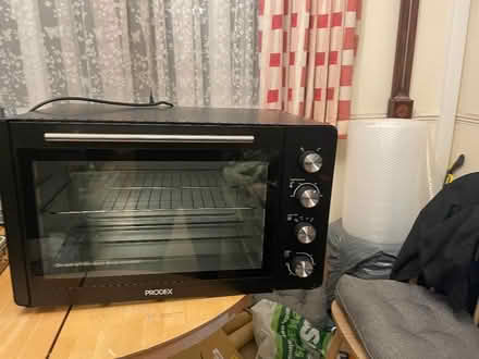 Photo of free 60 litre mini/countertop oven unused (Bromborough Pool CH62) #1