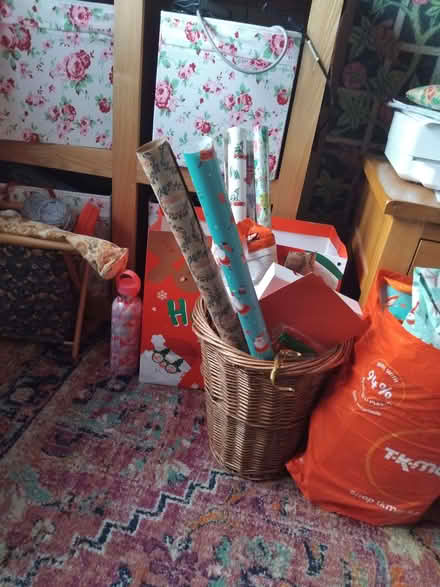 Photo of free Christmas wrapping paper. Christmas card.etc (Chapel Allerton LS7) #1