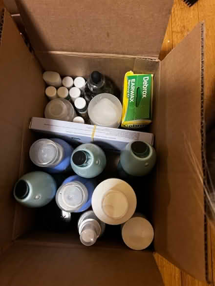 Photo of free Various Toiletries (Lake Forest, Chapel Hill) #1